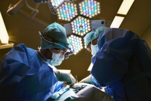 Operation mit Lampe